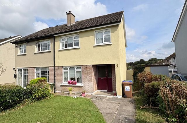 12 Highfield Drive, Buttevant, Buttevant, Co. Cork - Click to view photos