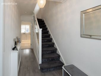 6 Castlegrange Green, Clondalkin, Dublin 22 - Image 2