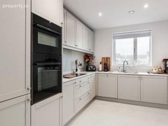 11 The Dales, Kilmartin Grove, Hollystown, Dublin 15, Hollystown, Dublin 15 - Image 4