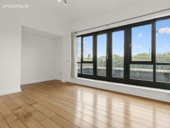 Apartment 5, 2 Park Avenue, Clongriffin, Dublin 13 - Image 2