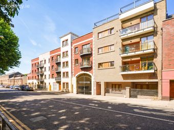 36 St. James Court, Mount Brown, Kilmainham, Dublin 8, Kilmainham, Dublin 8 - Image 2