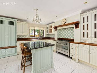 30 Walshestown Abbey, Newbridge, Co. Kildare - Image 3