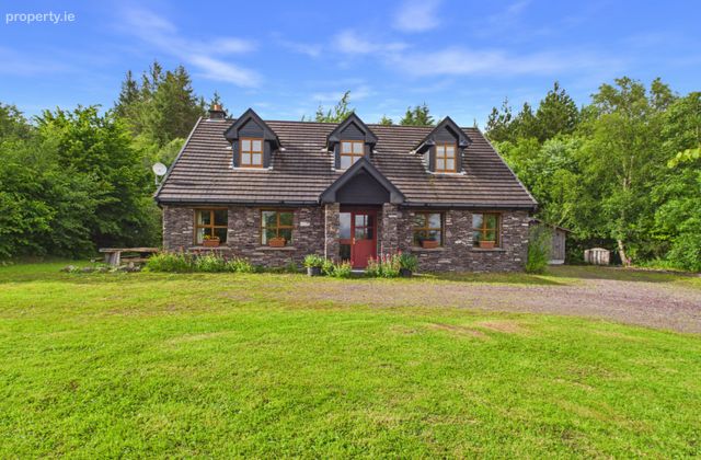 Gortagowan, Tahilla, Co Kerry, Tahilla, Co. Kerry - Click to view photos