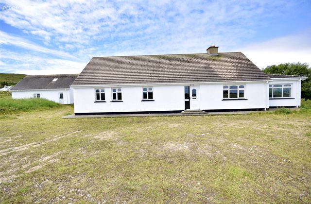 Meenlaragh, Gortahork, Co. Donegal, Meenlaragh, Co. Donegal - Click to view photos