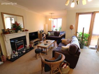 9 Keane Hall, Collegewood, Castleknock, Dublin 15 - Image 3
