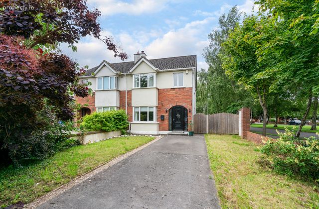 Caragh Green, Naas, Co. Kildare - Click to view photos