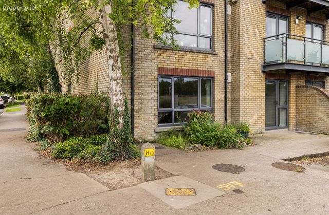 Apartment 26, The Court, Dunboyne Castle, Dunboyne, Co. Meath - Click to view photos