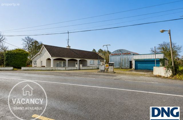 Former Delaney's Garage, Lower Crutt, Clogh, Co. Kilkenny, Clogh, Co. Kilkenny - Click to view photos