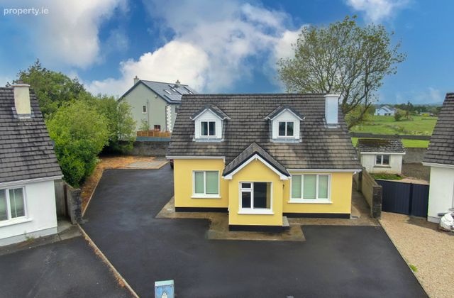 7 Carraig Mor, Lackagh, Turloughmore, Co Galway, Turloughmore, Co. Galway - Click to view photos