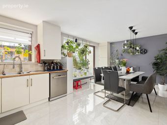 81 Castlegate Way, Adamstown, Lucan, Co. Dublin, Lucan, Co. Dublin - Image 4