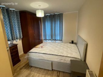 Apt 35, Block 2, Parklands, D09 E9e2, Santry, Dublin 9 - Image 5