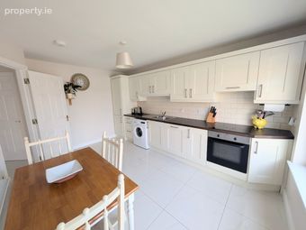 43 The Close, Drummin Village, Nenagh, Co Tipperary, Nenagh, Co. Tipperary - Image 3