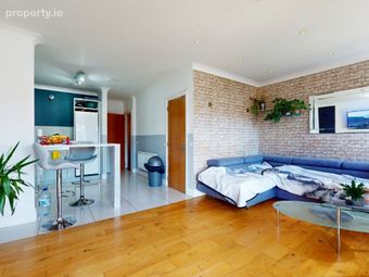 17 Melville Terrace, Finglas, Dublin 11 - Image 3