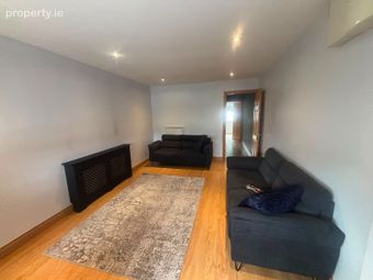 64a Oatfield Avenue, Dublin 22, Clondalkin, Dublin 22 - Image 2