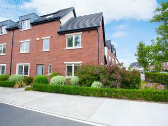 1 Shackleton Drive,Lucan,Co. Dublin, Lucan, Co. Dublin