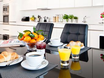 Apartment 50, Block 7, Grand Canal Square Residences, Grand Canal Dock, Dublin 2 - Image 3