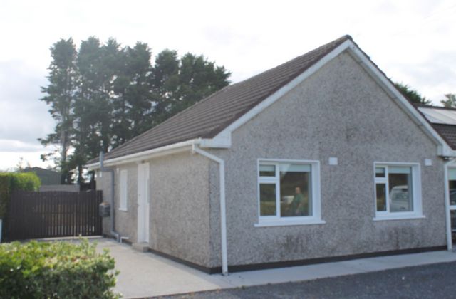 Whitethorn, Rathcooney, Glanmire, Co. Cork - Click to view photos