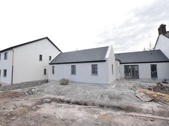 3 Bedroom Detached Bungalow, Bartlemy, Co. Cork - Image 4