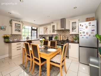 31 Kerryhall Road, Fairhill, Co. Cork, Fairhill, Co. Cork - Image 2