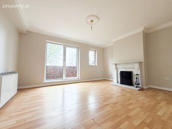 19 Glenmore, College Road, City Centre, Galway City, Bohermore, Co. Galway - Image 4