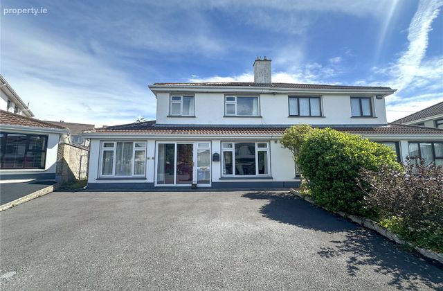 25 The Rise, Shangort Road, Knocknacarra, Galway, Knocknacarra, Co. Galway - Click to view photos