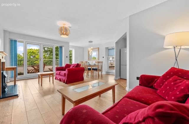 Apartment 10, Scariff Hall, Waterville Terrace, Blanchardstown, Dublin 15 - Click to view photos