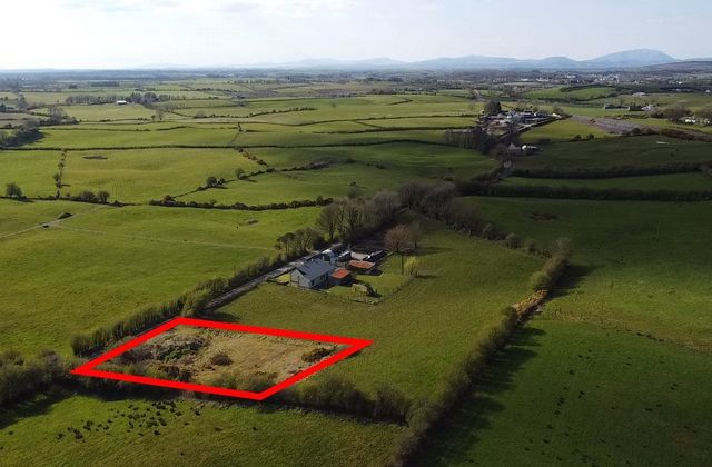 Rathduff, Balla, Co. Mayo - Click to view photos