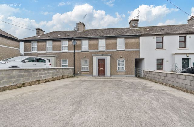 32 O'sullivan Place, Mallow, Co. Cork - Click to view photos