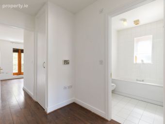 Apartment 15, Deerpark Lodge, Kiltipper, Dublin 24 - Image 2