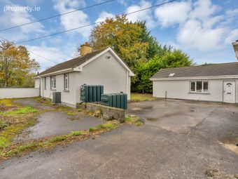 Whitesland, Residence &amp; 2 No. Apartment Units, Rathbride Road, Kildare Town, Co. Kildare, Kildare, Co. Kildare - Image 3