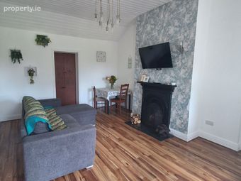 Ne&iacute;d&iacute;n Cottage, Ballinacurra, Croagh, Co. Limerick