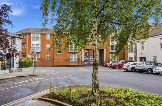 Apartment 85, Greenville Place, South Circular Road, Dublin 8 - Click to view photos