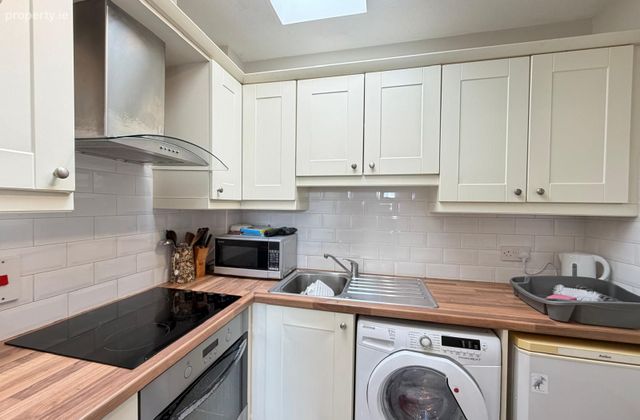 Apartment 173, Block 5, Custom Hall, Dublin 1 - Click to view photos