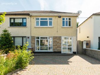 87 Hillcrest Drive, Hillcrest, Lucan, Co. Dublin