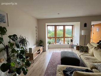 30 Merton Walk, Mount Saint Annes, Milltown, Dublin 6 - Image 2