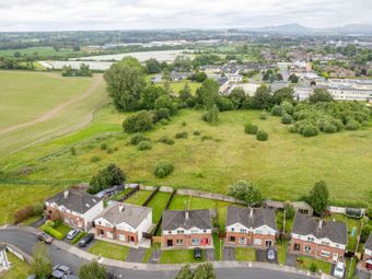 20 Langfield, Dundalk, Co. Louth, Dundalk, Co. Louth - Image 2