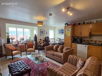 Duplex 4 The Courtyard, Bank Place, Castletownbere, Castletown, Co. Cork - Image 5