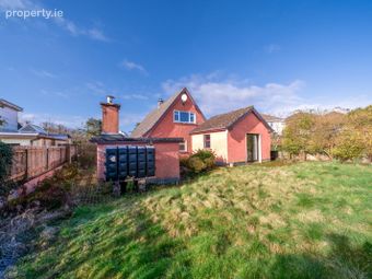 4 Rathbawn Drive, Castlebar, Castlebar, Co. Mayo - Image 2