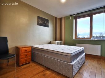 73 Academy Square, Navan, Co. Meath - Image 5