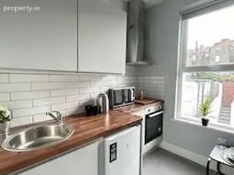 Botanic Avenue, Drumcondra, Dublin 9 - Image 3