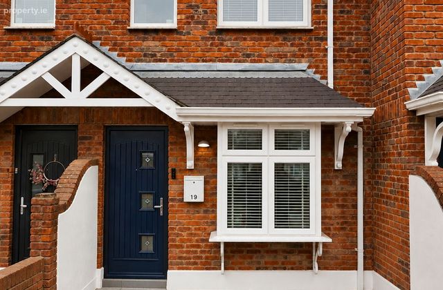 19 Berwick Hall, Dublin 14, Churchtown, Dublin 14 - Click to view photos