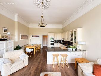 Apartment 10, Marlfield House, Cabinteely, Dublin 18 - Image 3