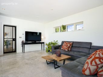 Oakview House, Mooretown, Ratoath, Co. Meath - Image 3