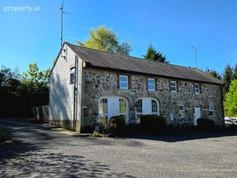 1 Carriage House, Lismore Demesne, Crossdoney, Co. Cavan - Image 2