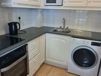 7 Gleann Noinin, College Road, Bohermore, Co. Galway - Image 5