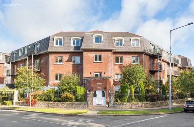 118 Kerrymount, Kilgobbin Wood, Castle Court, Dublin 18, Dublin 18 - Click to view photos