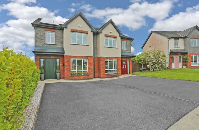 17 Ashfort, Golf Links Road, Kilbane, Co. Limerick - Click to view photos