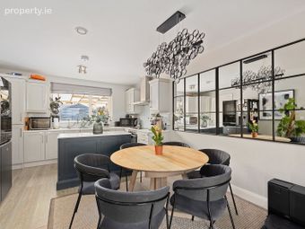 22 Saint Josephs Avenue, Clonsilla, Dublin 15 - Image 4