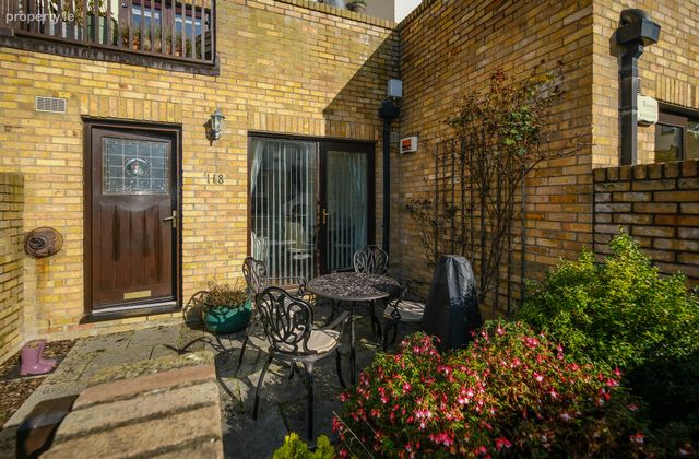 Marina Village, Malahide, Co. Dublin - Click to view photos
