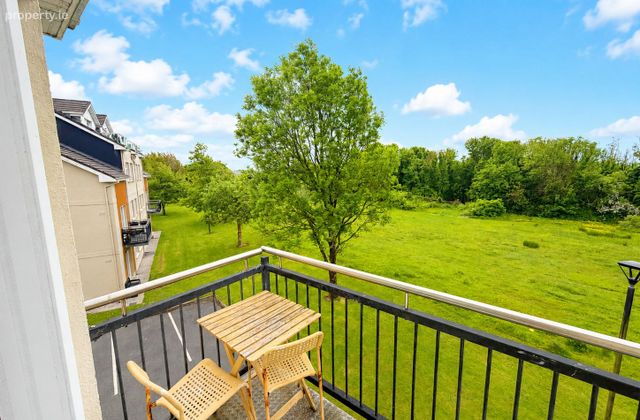 Apartment 102, T&iacute; Fhiacha, Gleann Na R&iacute;, Murroogh, Co. Galway - Click to view photos
